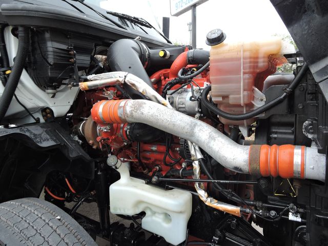 2018 International LT625 Daycab