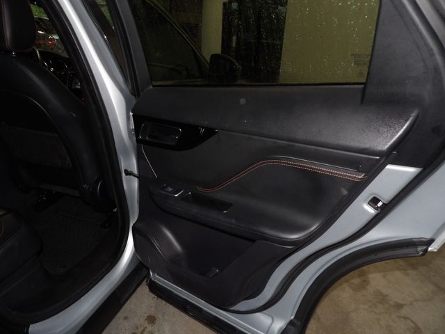 2018 Jaguar F-PACE 25t Prestige | Dalton, GA | Paniagua Auto Mall 2018 Jaguar F-PACE 25t Prestige | Dalton, GA | Paniagua Auto Mall