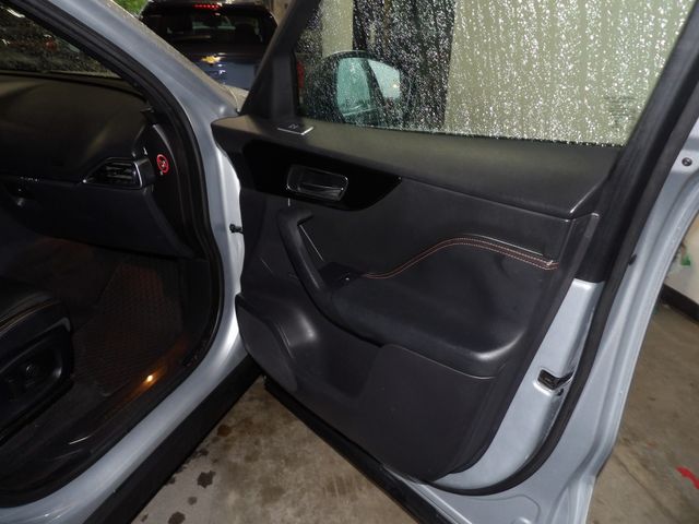 2018 Jaguar F-PACE 25t Prestige | Dalton, GA | Paniagua Auto Mall 2018 Jaguar F-PACE 25t Prestige | Dalton, GA | Paniagua Auto Mall