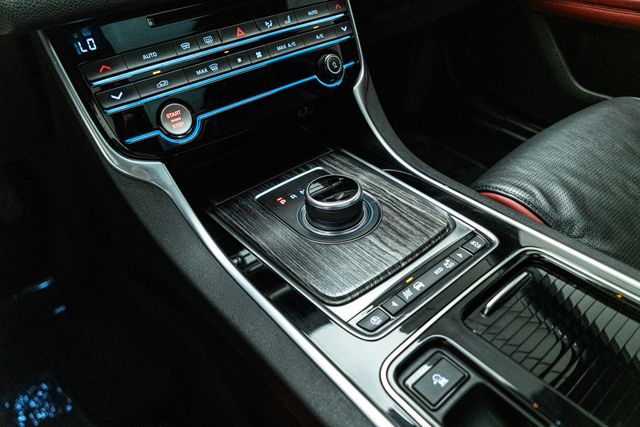 2018 Jaguar XF Sportbrake Wagon First Edition 1 OF 20 Produced | Carrollton, TX | Texas Hot Rides 2018 Jaguar XF Sportbrake Wagon First Edition 1 OF 20 Produced | Carrollton, TX | Texas Hot Rides