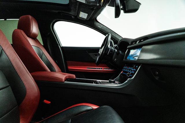 2018 Jaguar XF Sportbrake Wagon First Edition 1 OF 20 Produced | Carrollton, TX | Texas Hot Rides 2018 Jaguar XF Sportbrake Wagon First Edition 1 OF 20 Produced | Carrollton, TX | Texas Hot Rides