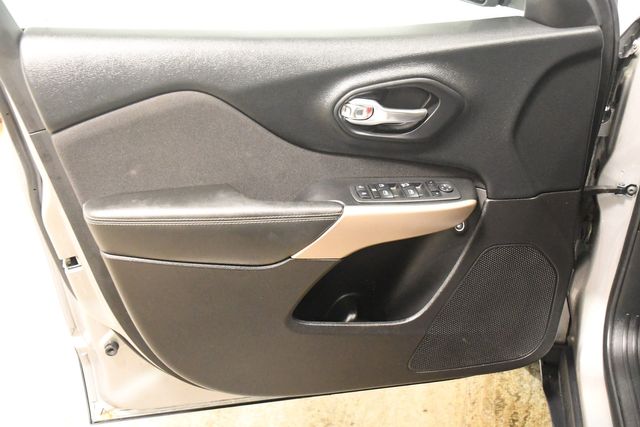 2018 Jeep Cherokee Latitude | Branford, CT | Sound Auto Wholesalers 2018 Jeep Cherokee Latitude | Branford, CT | Sound Auto Wholesalers