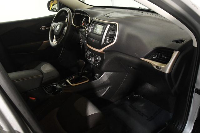 2018 Jeep Cherokee Latitude | Branford, CT | Sound Auto Wholesalers 2018 Jeep Cherokee Latitude | Branford, CT | Sound Auto Wholesalers