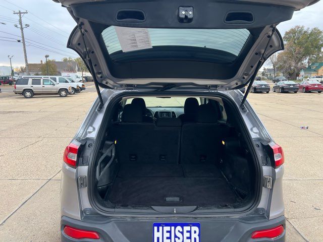 2018 Jeep Cherokee Latitude | Dickinson, ND | Heiser Motors 2018 Jeep Cherokee Latitude | Dickinson, ND | Heiser Motors