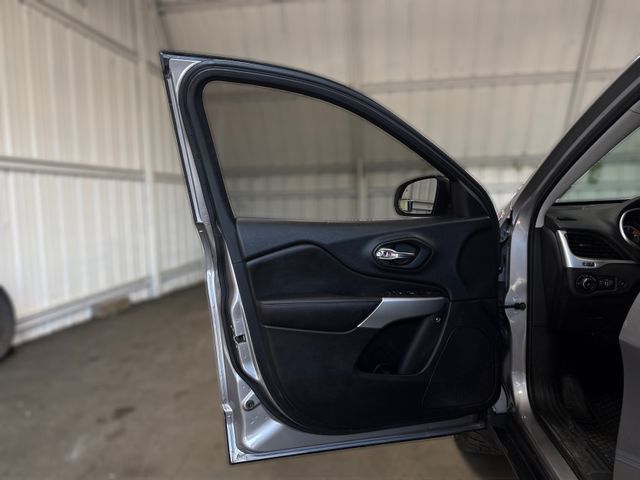 2018 Jeep Cherokee Trailhawk | Houston, TX | Texas Star Motors 2018 Jeep Cherokee Trailhawk | Houston, TX | Texas Star Motors
