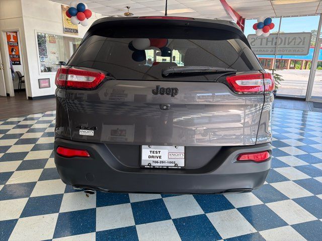 2018 Jeep Cherokee Latitude | Rome, GA | Knight's Car Store 2018 Jeep Cherokee Latitude | Rome, GA | Knight's Car Store