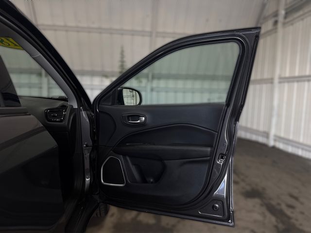 2018 Jeep COMPASS LIMITED | Houston, TX | Texas Star Motors 2018 Jeep COMPASS LIMITED | Houston, TX | Texas Star Motors