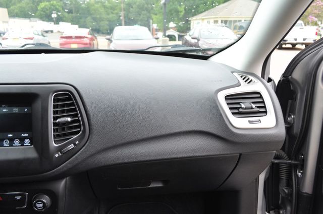 2018 Jeep Compass Latitude Sport Utility 4D | Louisville, MS | CARite Louisville MS 2018 Jeep Compass Latitude Sport Utility 4D | Louisville, MS | CARite Louisville MS