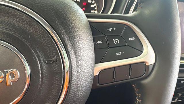 2018 Jeep Compass Limited | Rome, GA | Knight's Car Store 2018 Jeep Compass Limited | Rome, GA | Knight's Car Store