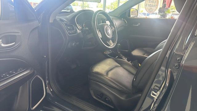 2018 Jeep Compass Limited | Rome, GA | Knight's Car Store 2018 Jeep Compass Limited | Rome, GA | Knight's Car Store