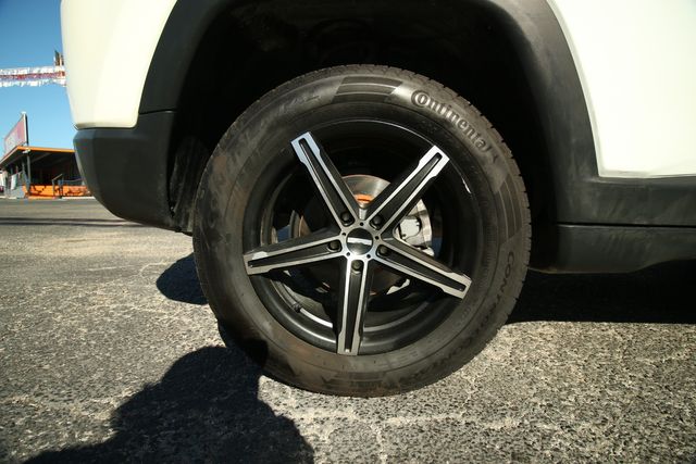 2018 Jeep Compass Latitude 4x4 | San Antonio, TX | R&L Certified Auto Group 2018 Jeep Compass Latitude 4x4 | San Antonio, TX | R&L Certified Auto Group