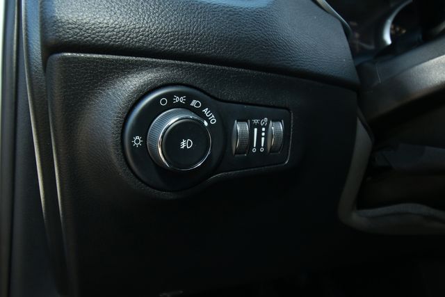 2018 Jeep Compass Latitude 4x4 | San Antonio, TX | R&L Certified Auto Group 2018 Jeep Compass Latitude 4x4 | San Antonio, TX | R&L Certified Auto Group