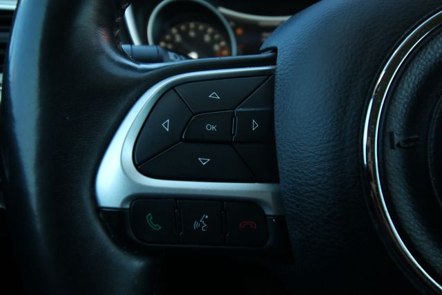 2018 Jeep Compass Latitude 4x4 | San Antonio, TX | R&L Certified Auto Group 2018 Jeep Compass Latitude 4x4 | San Antonio, TX | R&L Certified Auto Group