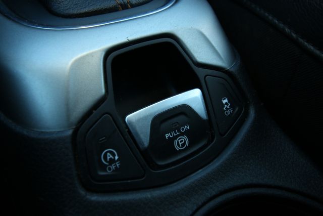 2018 Jeep Compass Latitude 4x4 | San Antonio, TX | R&L Certified Auto Group 2018 Jeep Compass Latitude 4x4 | San Antonio, TX | R&L Certified Auto Group