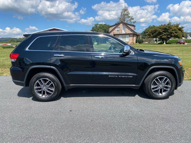 2018 Jeep Grand Cherokee Limited | Ephrata, PA | Pine Tree Motors 2018 Jeep Grand Cherokee Limited | Ephrata, PA | Pine Tree Motors