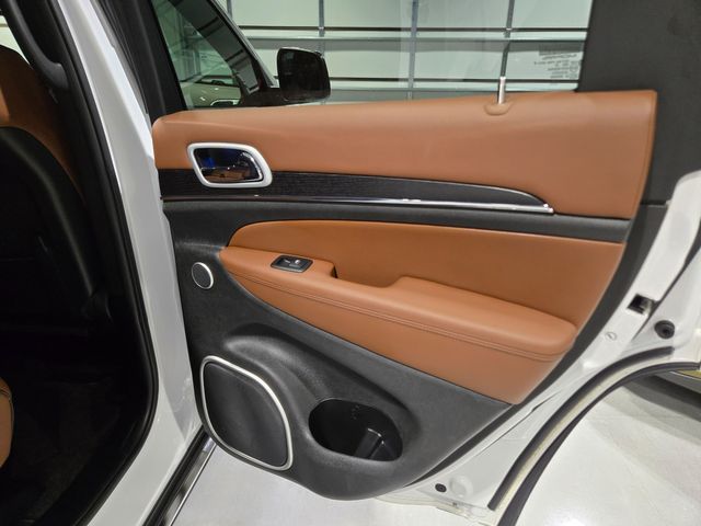 2018 Jeep Grand Cherokee Summit | Lake Forest IL | Executive Motor Carz 2018 Jeep Grand Cherokee Summit | Lake Forest IL | Executive Motor Carz