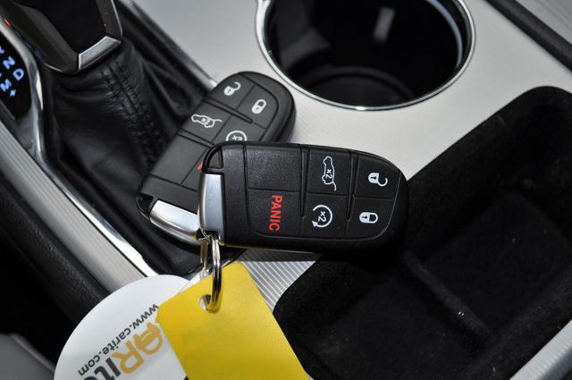 2018 Jeep Grand Cherokee Limited Sterling Edition Sport Utility 4D | Louisville, MS | CARite Louisville MS 2018 Jeep Grand Cherokee Limited Sterling Edition Sport Utility 4D | Louisville, MS | CARite Louisville MS