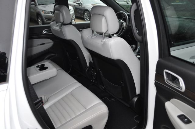 2018 Jeep Grand Cherokee Limited Sterling Edition Sport Utility 4D | Louisville, MS | CARite Louisville MS 2018 Jeep Grand Cherokee Limited Sterling Edition Sport Utility 4D | Louisville, MS | CARite Louisville MS