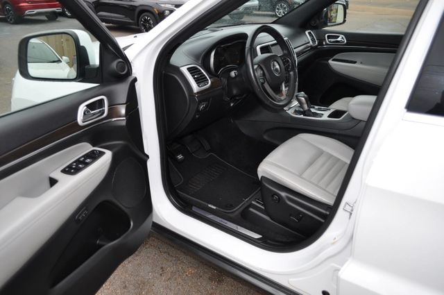 2018 Jeep Grand Cherokee Limited Sterling Edition Sport Utility 4D | Louisville, MS | CARite Louisville MS 2018 Jeep Grand Cherokee Limited Sterling Edition Sport Utility 4D | Louisville, MS | CARite Louisville MS