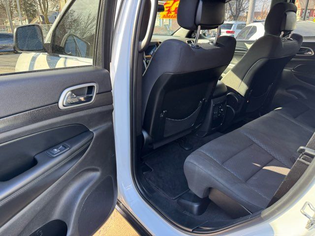 2018 Jeep Grand Cherokee Laredo E