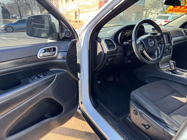 2018 Jeep Grand Cherokee Laredo E