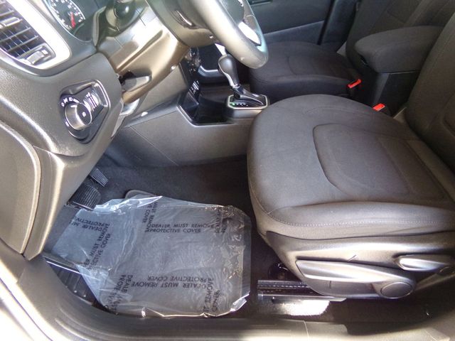 2018 Jeep Renegade LATITUDE | Gonzales, TX | West Motors 2018 Jeep Renegade LATITUDE | Gonzales, TX | West Motors