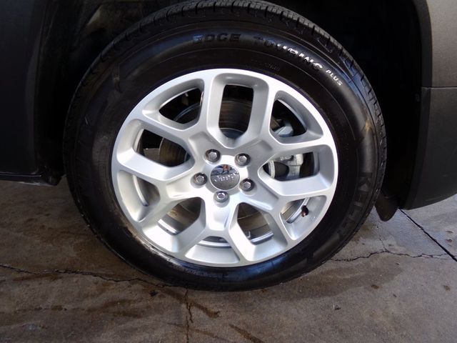 2018 Jeep Renegade LATITUDE | Gonzales, TX | West Motors 2018 Jeep Renegade LATITUDE | Gonzales, TX | West Motors