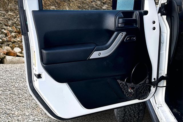 2018 Jeep Wrangler JK Sahara