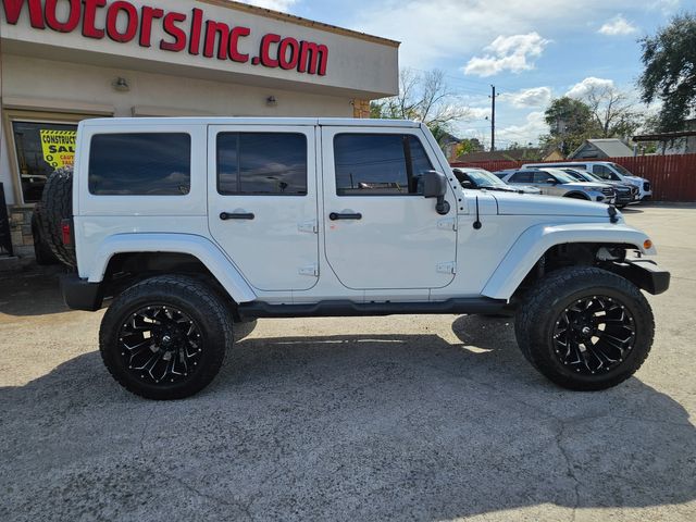 2018 Jeep Wrangler JK Unlimited Sahara | Brownsville TX | English Motors 2018 Jeep Wrangler JK Unlimited Sahara | Brownsville TX | English Motors