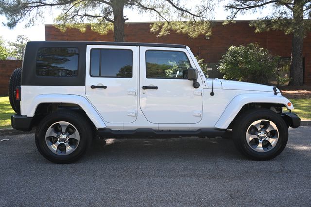 2018 Jeep Wrangler JK Unlimited Sahara