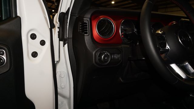 2018 Jeep Wrangler JL Unlimited Rubicon 4X4 DUPONT KEVLAR,LIFTED,NAV,LED'S | Carrollton, TX | Texas Vehicle Exchange 2018 Jeep Wrangler JL Unlimited Rubicon 4X4 DUPONT KEVLAR,LIFTED,NAV,LED'S | Carrollton, TX | Texas Vehicle Exchange