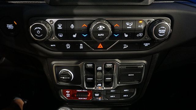 2018 Jeep Wrangler JL Unlimited Rubicon 4X4 DUPONT KEVLAR,LIFTED,NAV,HTD LTH | Carrollton, TX | Texas Vehicle Exchange 2018 Jeep Wrangler JL Unlimited Rubicon 4X4 DUPONT KEVLAR,LIFTED,NAV,HTD LTH | Carrollton, TX | Texas Vehicle Exchange