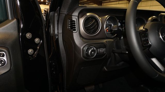 2018 Jeep Wrangler JL Unlimited Sport 4X4 LIFTED,LED'S,HTD LTH,ALPINE | Carrollton, TX | Texas Vehicle Exchange 2018 Jeep Wrangler JL Unlimited Sport 4X4 LIFTED,LED'S,HTD LTH,ALPINE | Carrollton, TX | Texas Vehicle Exchange