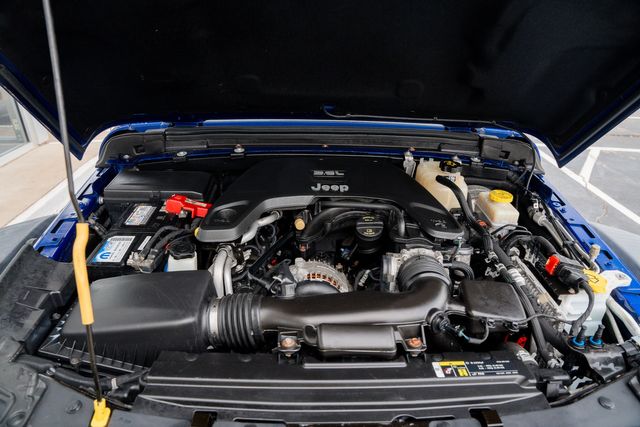 2018 Jeep Wrangler Unlimited Rubicon HARD TOP 4X4 / CLEAN CARFAX / LOADED | Austin, TX | Rocky Mountain Truck Stop Austin 2018 Jeep Wrangler Unlimited Rubicon HARD TOP 4X4 / CLEAN CARFAX / LOADED | Austin, TX | Rocky Mountain Truck Stop Austin