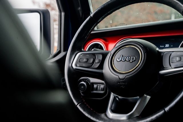 2018 Jeep Wrangler Unlimited Rubicon HARD TOP 4X4 / CLEAN CARFAX / LOADED | Austin, TX | Rocky Mountain Truck Stop Austin 2018 Jeep Wrangler Unlimited Rubicon HARD TOP 4X4 / CLEAN CARFAX / LOADED | Austin, TX | Rocky Mountain Truck Stop Austin