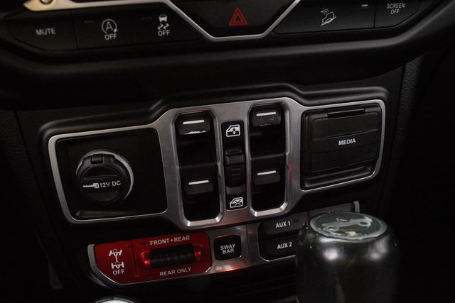 2018 Jeep Wrangler Unlimited Rubicon HARD TOP 4X4 / CLEAN CARFAX / LOADED | Austin, TX | Rocky Mountain Truck Stop Austin 2018 Jeep Wrangler Unlimited Rubicon HARD TOP 4X4 / CLEAN CARFAX / LOADED | Austin, TX | Rocky Mountain Truck Stop Austin