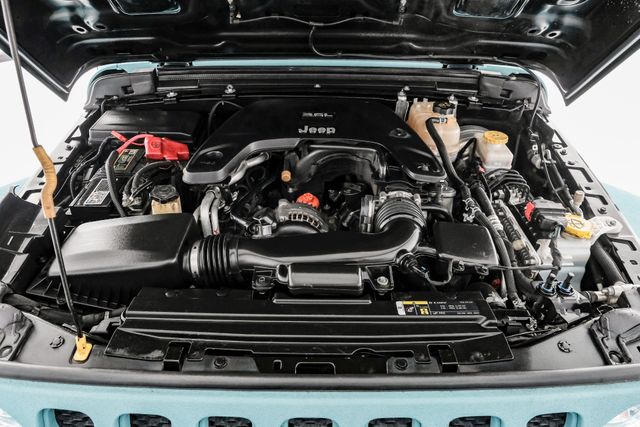 2018 Jeep Wrangler Unlimited Sahara KevlarFinish Leather WarnWinch NittoTires | Dallas, TX | Stevens Motor Company LLC 2018 Jeep Wrangler Unlimited Sahara KevlarFinish Leather WarnWinch NittoTires | Dallas, TX | Stevens Motor Company LLC