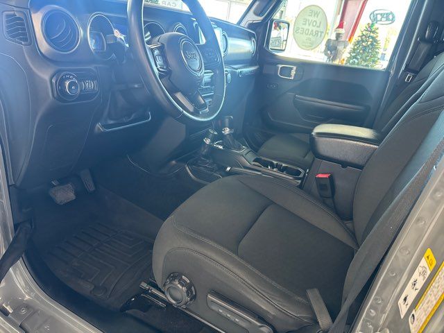 2018 Jeep Wrangler Unlimited Unlimited Sport S | Rome, GA | Knight's Car Store 2018 Jeep Wrangler Unlimited Unlimited Sport S | Rome, GA | Knight's Car Store