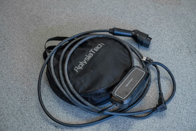 2018 Karma Revero Hybrid Full Lthr BlueBrakes 22"Alloys BalboaPaint | Dallas, TX | Stevens Motor Company LLC 2018 Karma Revero Hybrid Full Lthr BlueBrakes 22"Alloys BalboaPaint | Dallas, TX | Stevens Motor Company LLC