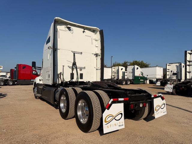 2018 Kenworth T680 | Dallas, TX | Infinity Trucks 2018 Kenworth T680 | Dallas, TX | Infinity Trucks