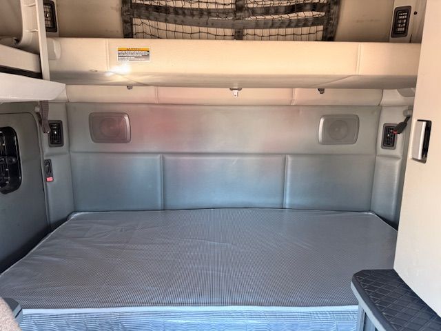 2018 Kenworth T680 | Dallas, TX | Infinity Trucks 2018 Kenworth T680 | Dallas, TX | Infinity Trucks