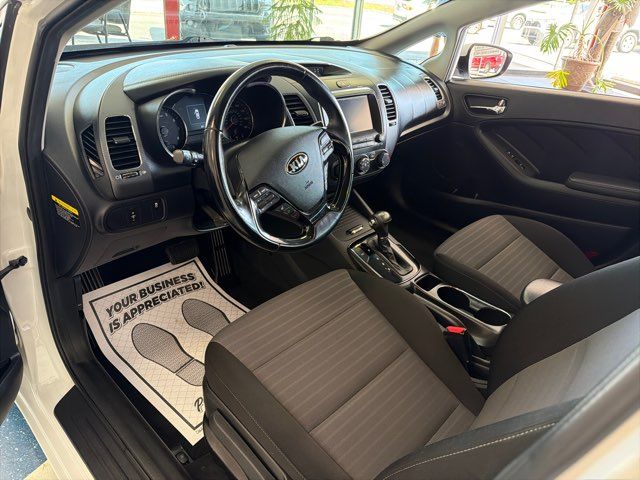 2018 Kia Forte S | Rome, GA | Knight's Car Store 2018 Kia Forte S | Rome, GA | Knight's Car Store