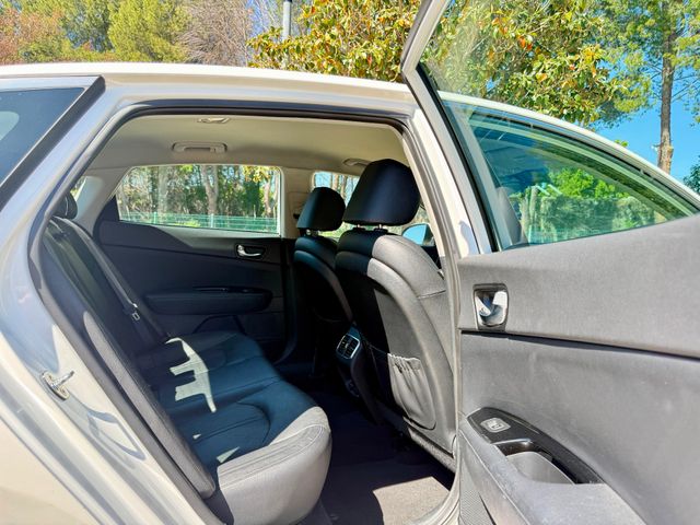 2018 Kia Optima Plug-In Hybrid EX 2018 Kia Optima Plug-In Hybrid EX