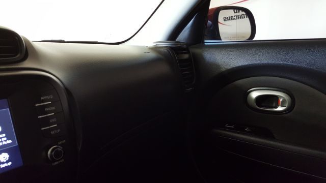 2018 Kia Soul + | Garland, TX | Legend Motorcars Feed Account