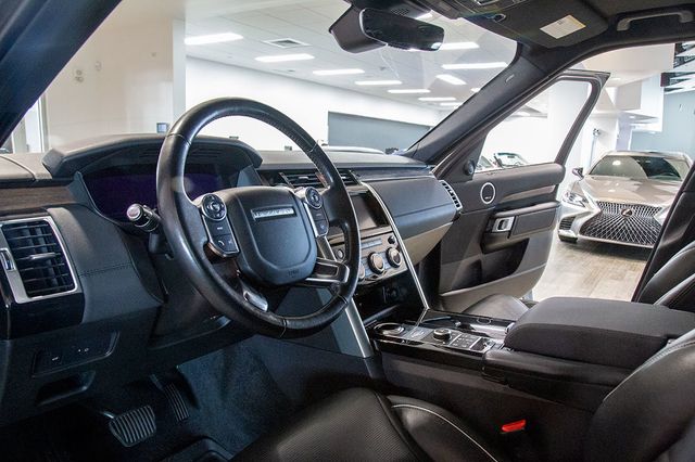 2018 Land Rover Discovery Full Size Diesel 3rd row HSE