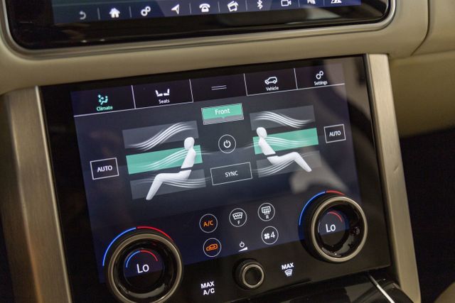 2018 Land Rover Full Size Range Rover HSE