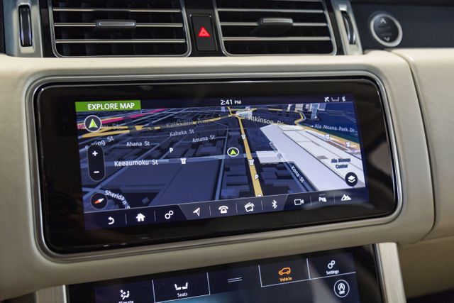 2018 Land Rover Full Size Range Rover HSE