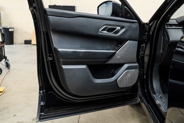 2018 Land Rover Range Rover Velar D180 R-Dynamic SE ACseats NewTires Serviced | Dallas, TX | Stevens Motor Company LLC 2018 Land Rover Range Rover Velar D180 R-Dynamic SE ACseats NewTires Serviced | Dallas, TX | Stevens Motor Company LLC