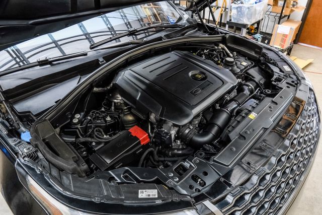2018 Land Rover Range Rover Velar D180 R-Dynamic SE ACseats NewTires Serviced | Dallas, TX | Stevens Motor Company LLC 2018 Land Rover Range Rover Velar D180 R-Dynamic SE ACseats NewTires Serviced | Dallas, TX | Stevens Motor Company LLC