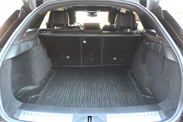 2018 Land Rover Range Rover Velar P380 R-Dynamic SE